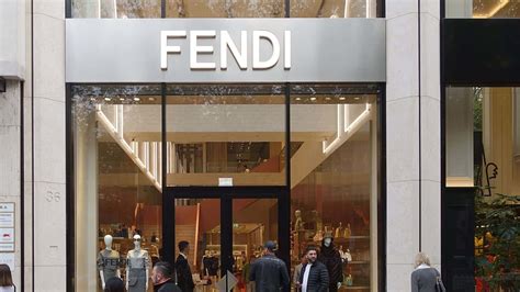 fendi lavoro roma|fendi careers.